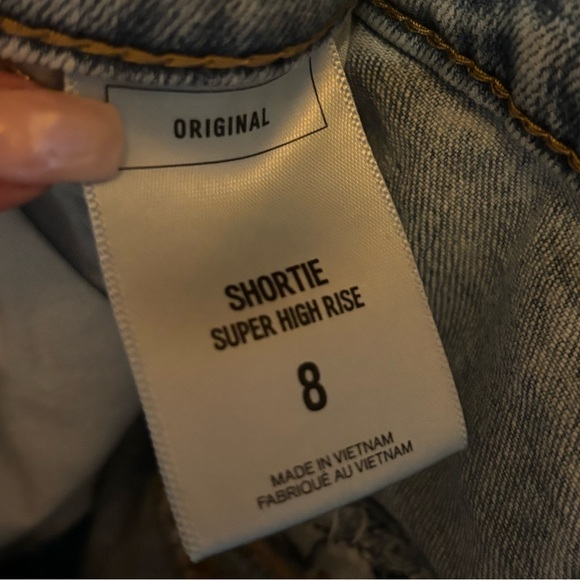 Express Women’s Light Denim Jeans - Picture 7 of 7